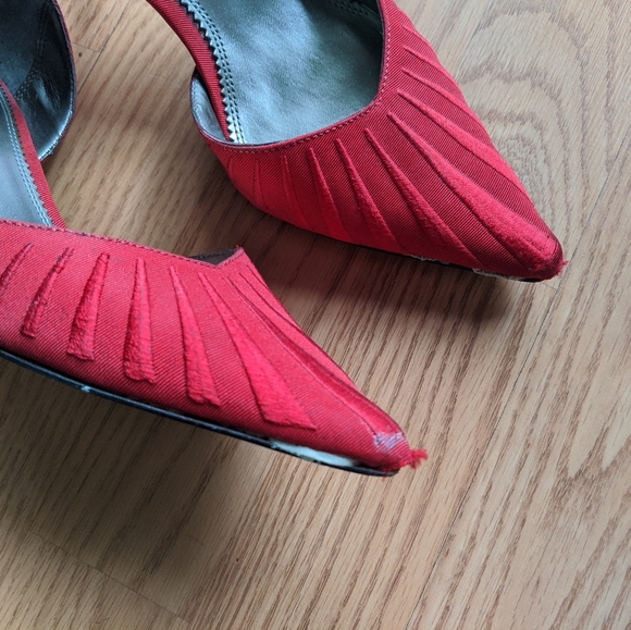 Formal point toe red heels - Picture 8 of 8